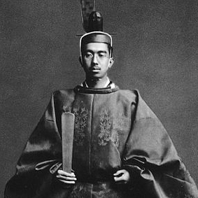 天皇機関説とは? 天皇主権説との違いは? わかりやすく解説 - 世の中をわかりやすく